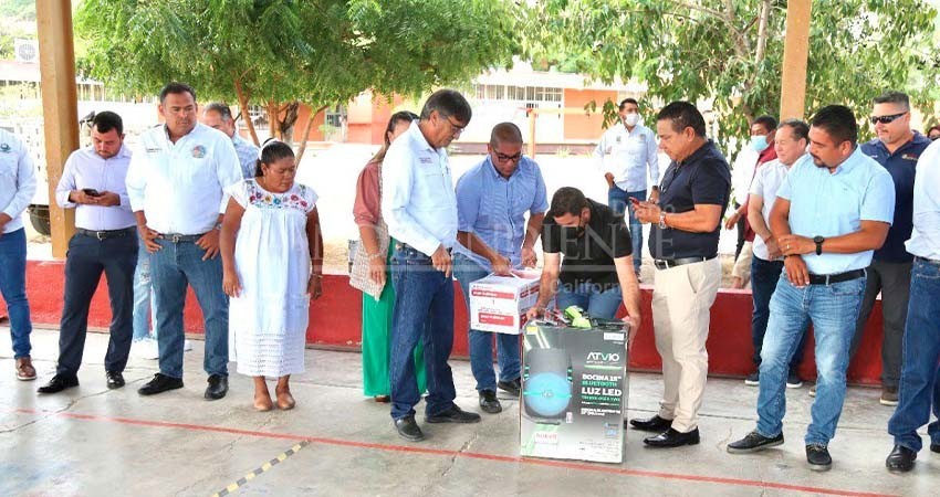 Ayto Los Cabos impulsa mejores condiciones para el desarrollo de las instituciones educativas Ayto Los Cabos impulsa mejores condiciones para el desarrollo de las instituciones educativas