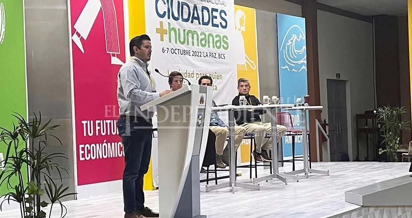 Transita BCS hacia una economía verde en el turismo: Eduardo Van Wormer