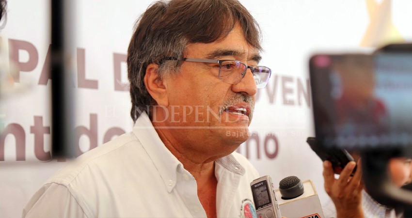 “De aprobarse el aumento del impuesto a los servicios de hospedaje, como Gobierno municipal entraremos peso a peso”: Leggs Castro