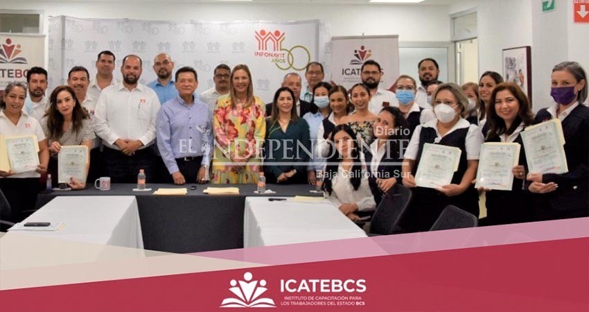 El instituto de capacitación entregó 187 constancias a personal del Infonavit