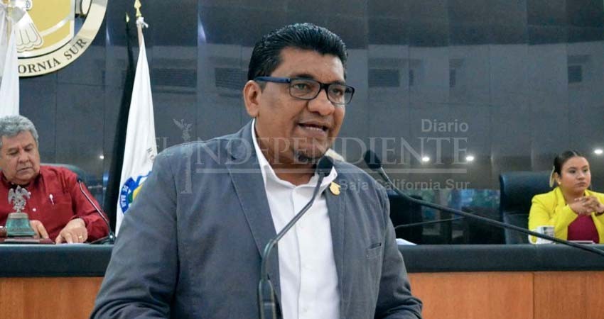 Suplente de Pérez Cayetano se integra a la Comisión de Comunicaciones y Transporte del Congreso