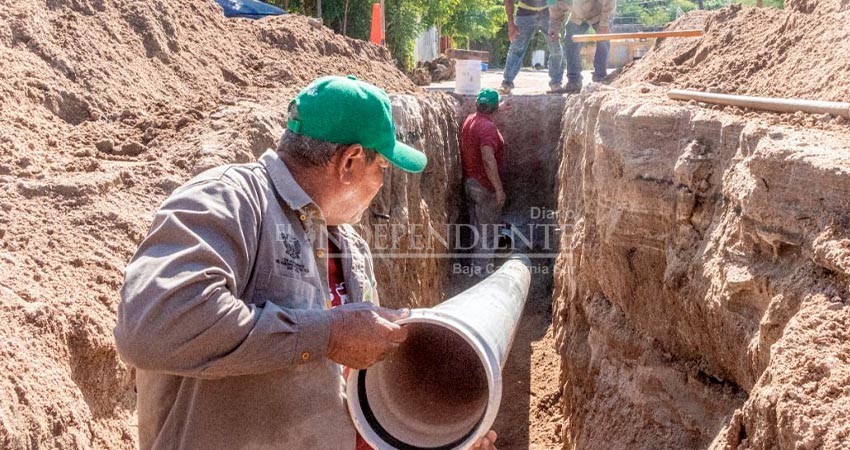 191 fugas de agua fueron reparadas por trabajadores del OOMSAPAS La Paz