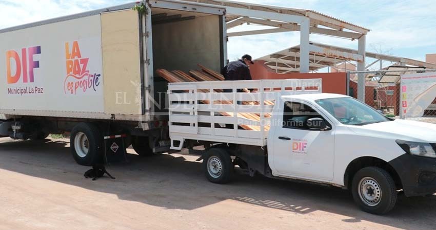 Inicia DIF La Paz reconstrucción de casas destruidas en Puerto Chale