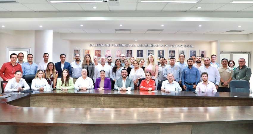 Comparte Alcaldesa programas promovidos por la administración con la COPARMEX
