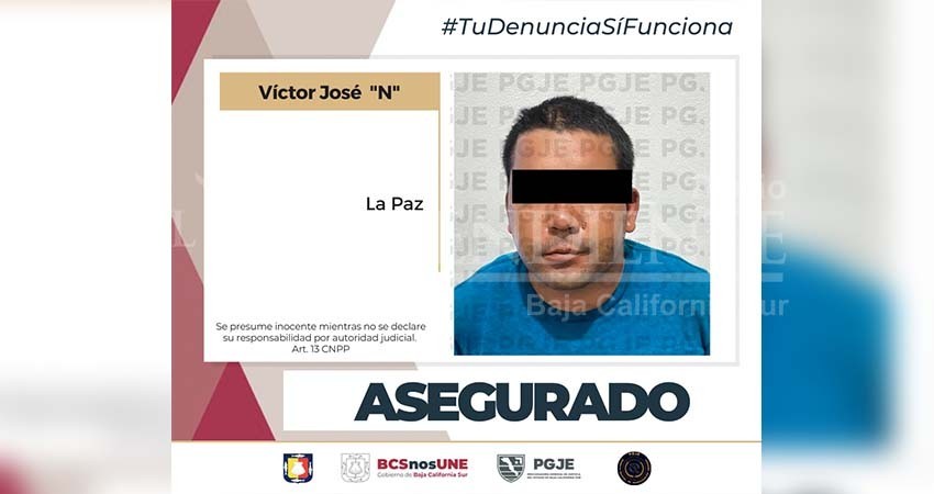 Aseguran a un masculino con 2 armas largas tipo fusil calibre .223 una corta y droga en Juan Domínguez Cota Aseguran a un masculino con 2 armas largas tipo fusil calibre .223 una corta y droga en Juan Domínguez Cota