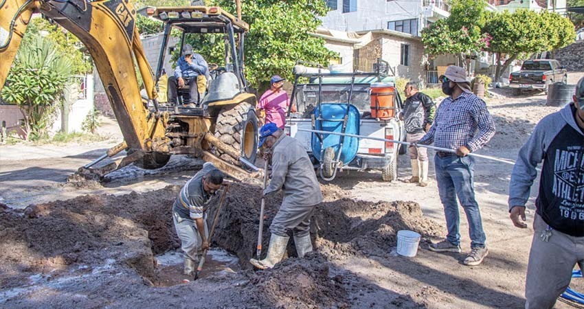 Un total de 266 fugas fueron atendidas por parte del OOMSAPAS La Paz