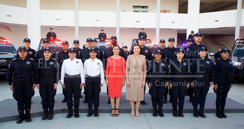 La Estrategia de Seguridad Pública Municipal es la respuesta a la demanda de la población La Estrategia de Seguridad Pública Municipal es la respuesta a la demanda de la población