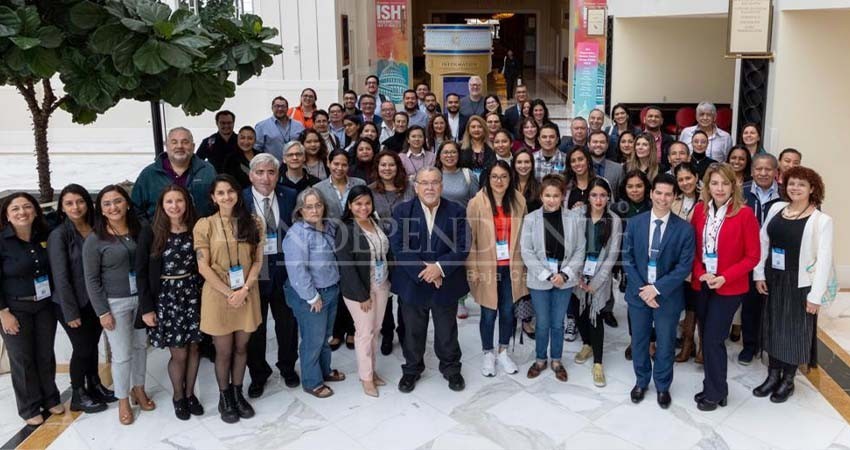 Participan peritos de PGJE en simposio internacional sobre identificación humana Participan peritos de PGJE en simposio internacional sobre identificación humana