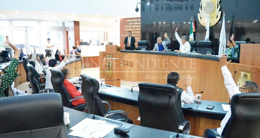 Congreso integra comisión plural para dar seguimiento al pliego petitorio del magisterio