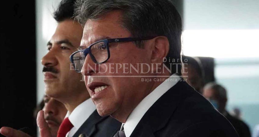 Senadores de Morena marcharán con el presidente: Monreal