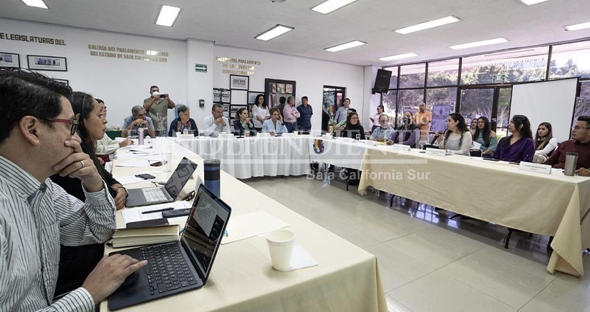 Revisan en el congreso nueva Ley de Equilibrio Ecológico y Protección al Ambiente para BCS Revisan en el congreso nueva Ley de Equilibrio Ecológico y Protección al Ambiente para BCS