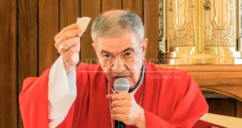 Obispo de La Paz ya solicitó su renuncia formal al Vaticano