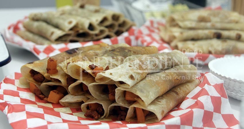 Todo listo para el festival de la Machaca, el Queso y el Chorizo