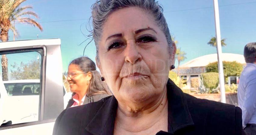 Despedidos funcionarios de SEP que repartieron plazas entre familiares Despedidos funcionarios de SEP que repartieron plazas entre familiares