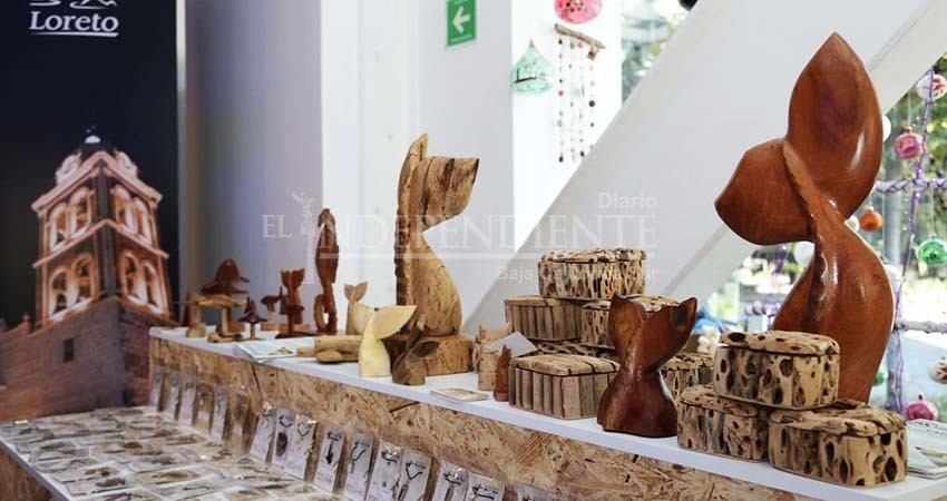 Promueve SETUE avistamiento de ballena gris y tiburón ballena en Ciudad de México