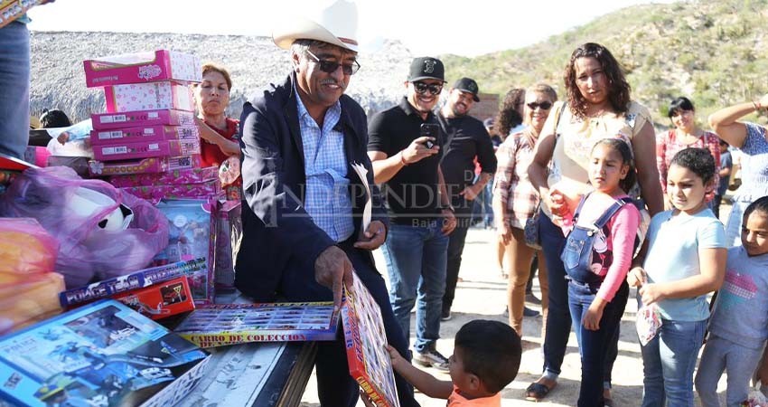 Alcalde Leggs Castro revela grandes avances en obras y servicios para habitantes de La Candelaria