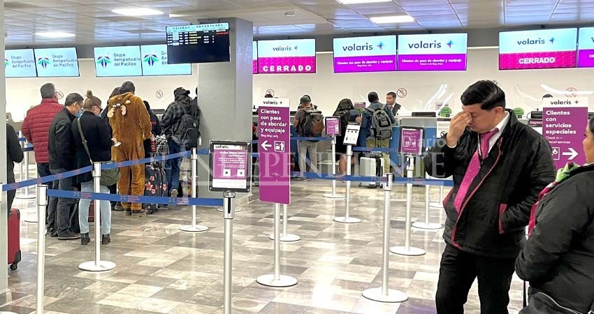 Pasajeros afectados por demoras o cancelaciones de vuelos desde y hacia BCS