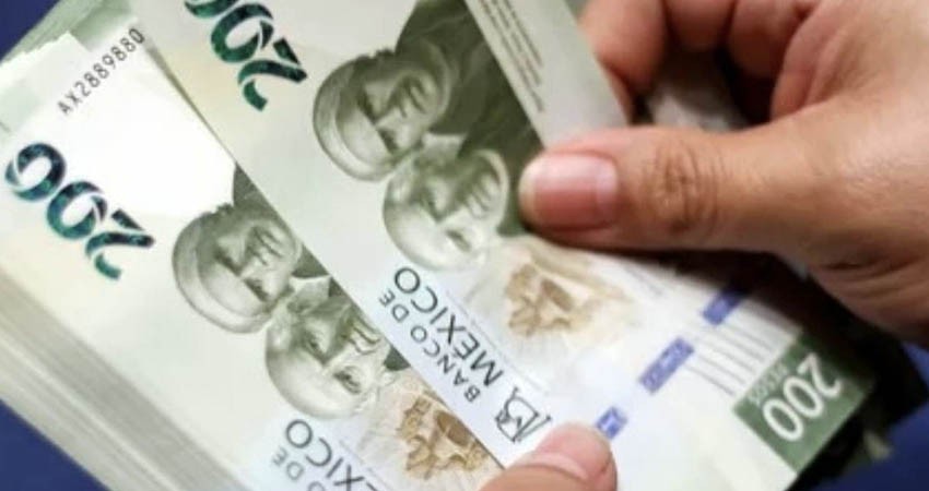 Recibe México el 2023 con aumento al salario mínimo y más días de vacaciones