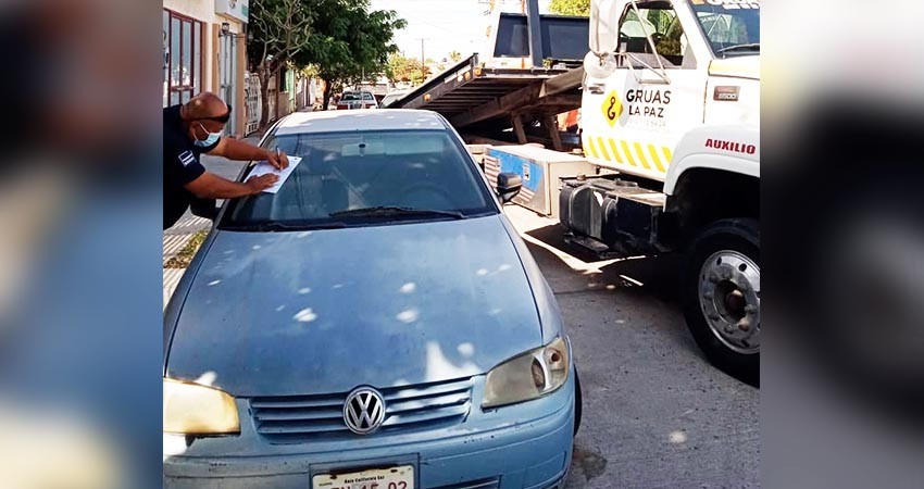 Pide Ayuntamiento La Paz a particulares a recoger sus vehículos del corralón