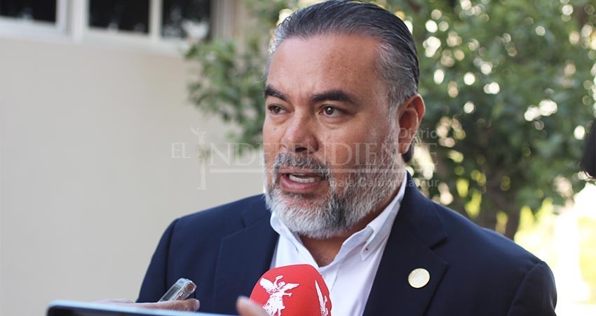 Se entregará la totalidad permisos para avistamiento de la Ballena Gris: Almendariz Puppo