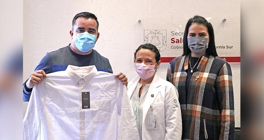 Gobierno de BCS inició la entrega de uniformes para personal de salud estatal Gobierno de BCS inició la entrega de uniformes para personal de salud estatal