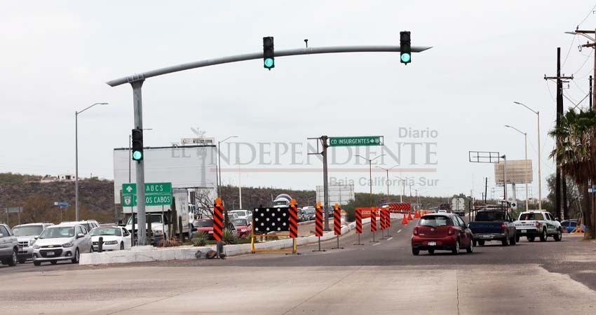 Hoy, de nuevo cerrado el puente de la 8 de Octubre Hoy, de nuevo cerrado el puente de la 8 de Octubre