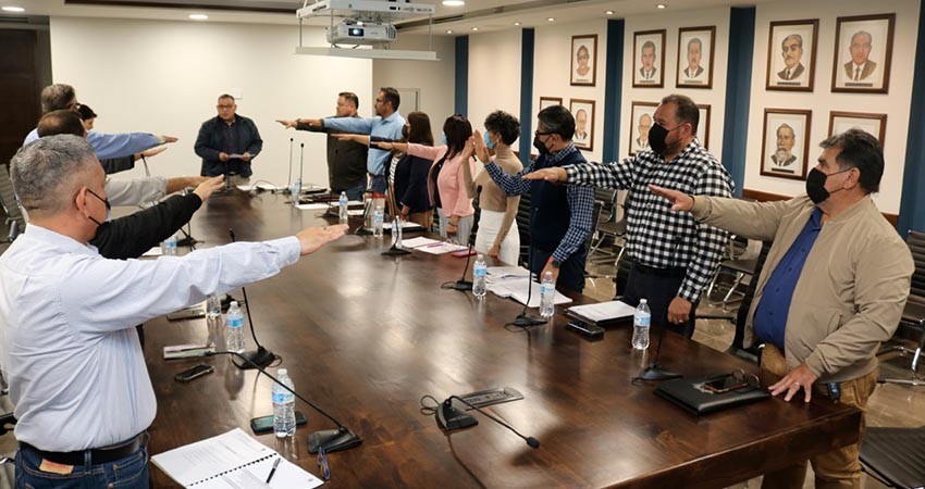 Integran comisión para el estímulo a maestros de escuelas normalistas Integran comisión para el estímulo a maestros de escuelas normalistas