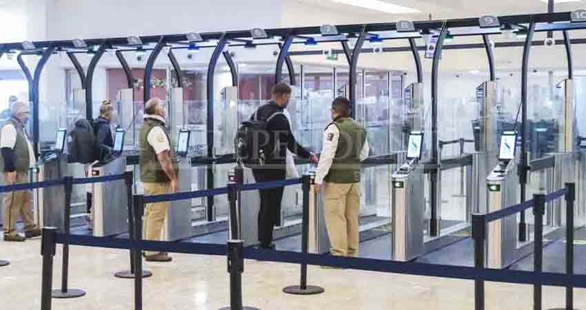 Evalúan instalar filtros migratorios automatizados en Aeropuerto de Los Cabos Evalúan instalar filtros migratorios automatizados en Aeropuerto de Los Cabos