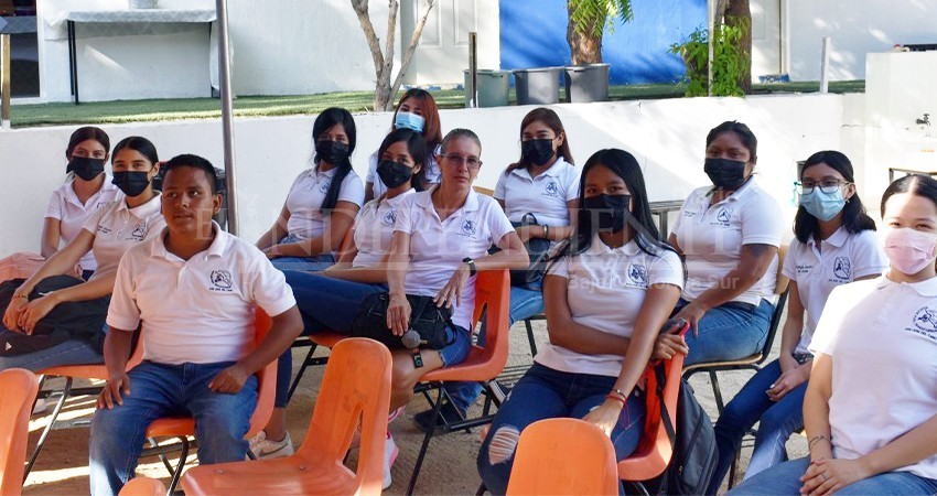 Estudiantes de pedagogía en SJC temen quedarse sin estudios Estudiantes de pedagogía en SJC temen quedarse sin estudios