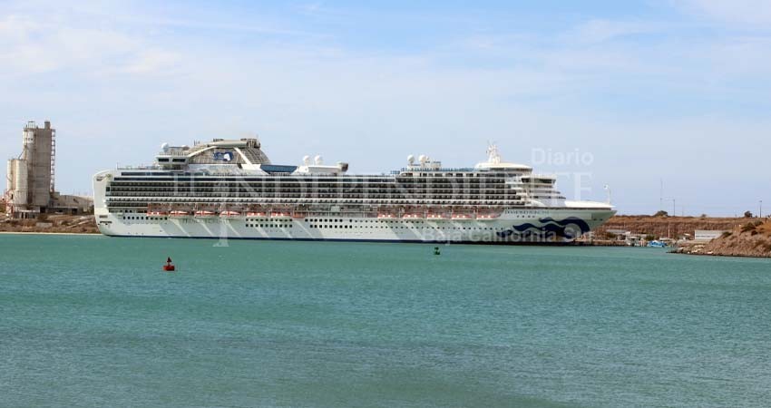 Visita La Paz el crucero Diamond Princess; el primero del año