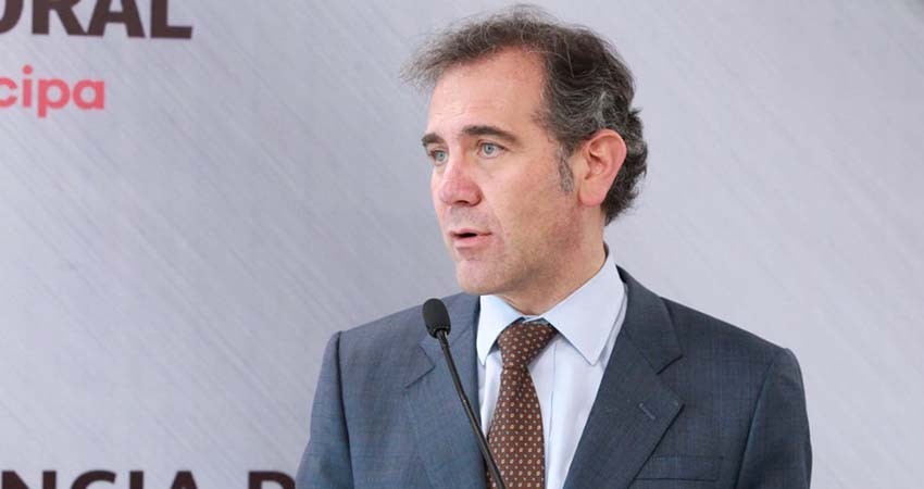Plan B de Reforma Electoral no solo pone en riesgo elecciones, también la paz pública de México: Lorenzo Córdova