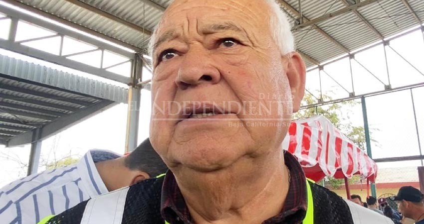 El transporte en BCS no se privatiza: Castro Cosío El transporte en BCS no se privatiza: Castro Cosío