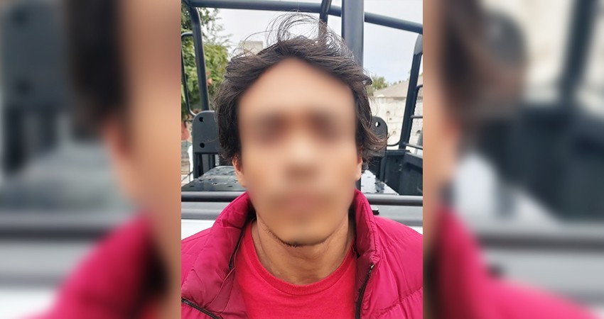 Detiene policía estatal a una persona con droga entre sus pertenencias Detiene policía estatal a una persona con droga entre sus pertenencias