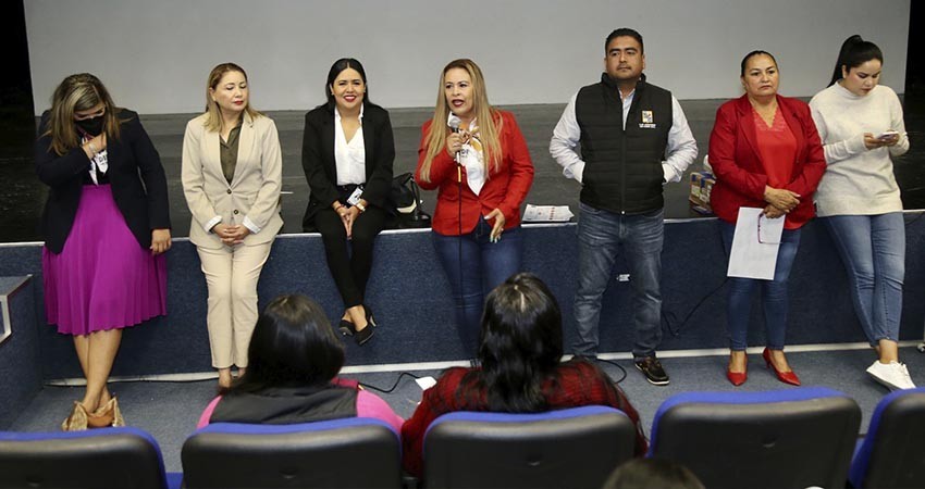 DIF Los Cabos trabaja en la actualización de manuales de operación y optimización de su organigrama