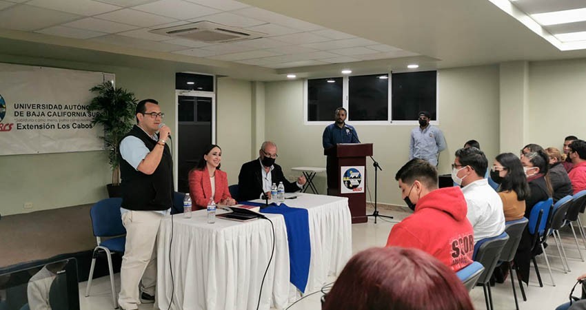 Imparten en UABCS Los Cabos conferencia sobre las pruebas en el Sistema Penal Adversarial