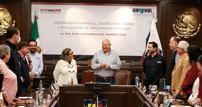 Recibe gobierno estatal por parte de Coneval, programa de evaluación de programas sociales