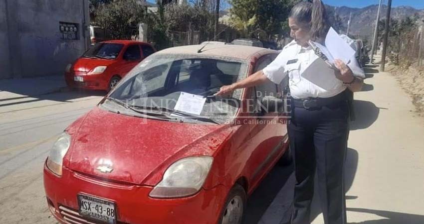Más de 180 vehículos abandonados se han retirado de las calles de Los Cabos