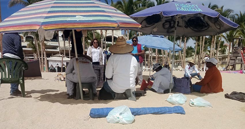 Promueve Zofemat acciones sobre concientización ambiental entre ambulantes en playas de Los Cabos