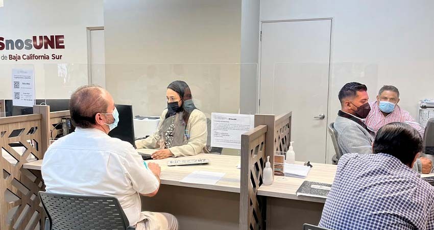 Continúan descuentos en trámites y servicios en la Secretaría de Finanzas y Administración de Gobierno del Estado