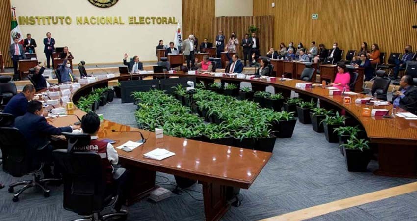 Inicia examen para relevo de cuatro consejeros, incluyendo presidencia del INE Inicia examen para relevo de cuatro consejeros, incluyendo presidencia del INE