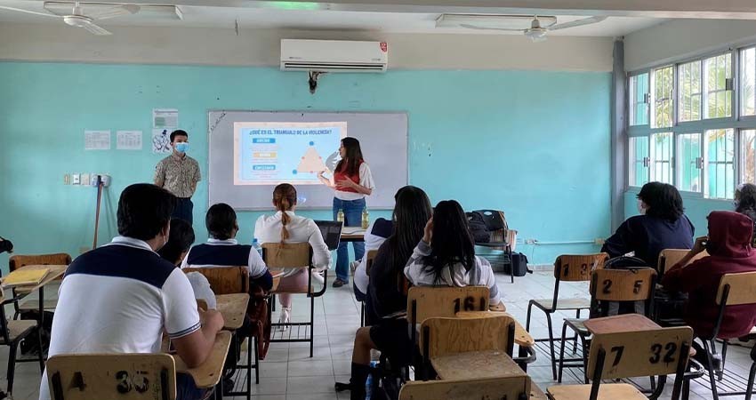 Seguridad Pública combate el acoso en las aulas escolares de Los Cabos Seguridad Pública combate el acoso en las aulas escolares de Los Cabos
