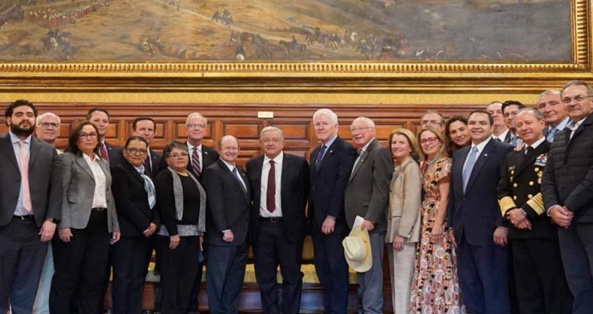López Obrador destaca reunión bilateral con 12 legisladores de EU