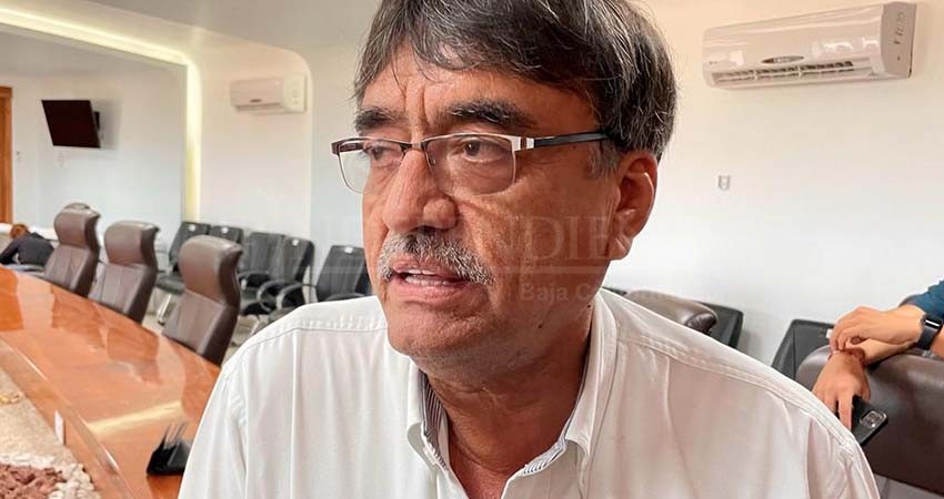 Ni diferencias ni gobierno dividido, asegura Leggs Castro Ni diferencias ni gobierno dividido, asegura Leggs Castro