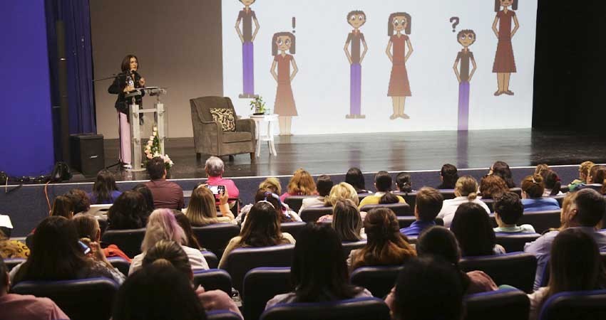 Por una sociedad en la que se garantice el respeto y la igualdad; Ayto Los Cabos realiza conferencia “Violencia Institucional hacia las Mujeres”