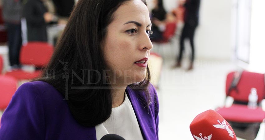 Aumento salarial a burócratas representará 26 MDP adicionales para el Ayuntamiento de La Paz Aumento salarial a burócratas representará 26 MDP adicionales para el Ayuntamiento de La Paz