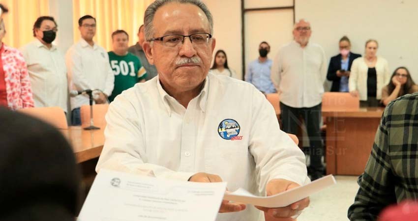 Propone Dante Salgado un plan de trabajo muy ambicioso para su segundo periodo en la UABCS Propone Dante Salgado un plan de trabajo muy ambicioso para su segundo periodo en la UABCS