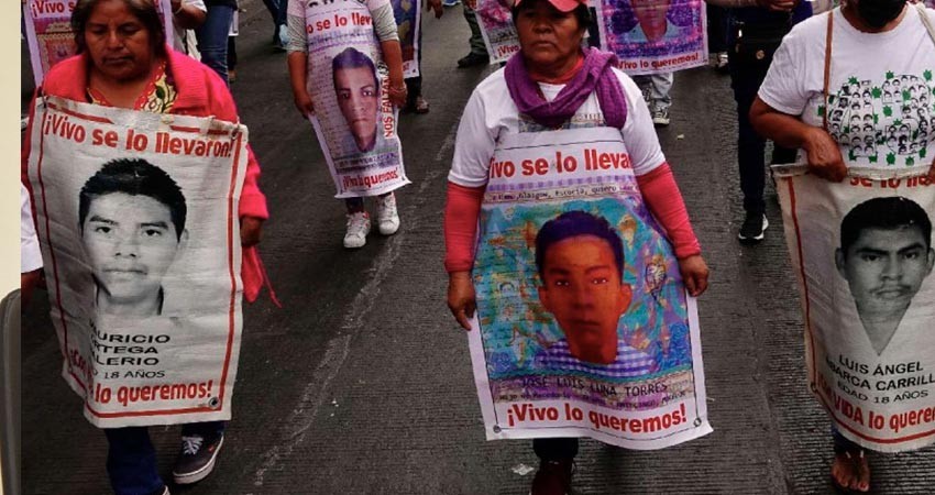 El fiscal del caso Ayotzinapa informó al presidente de los avances en las investigaciones; aseguró que de 64 órdenes de captura se han ejecutado 30