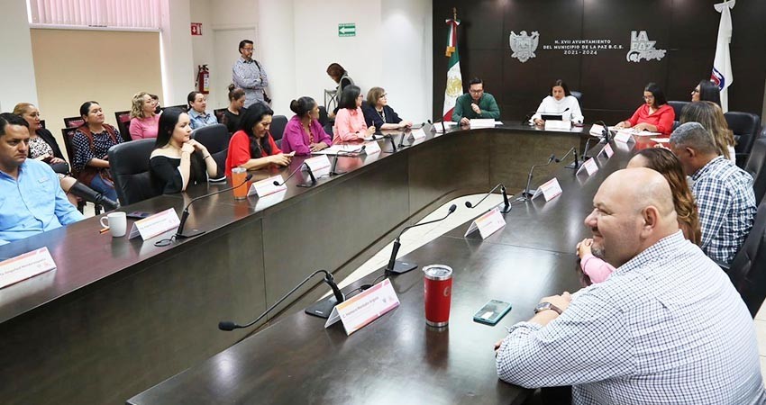 Completa BCS la instalación de sistemas municipales SIPINNA en todo BCS