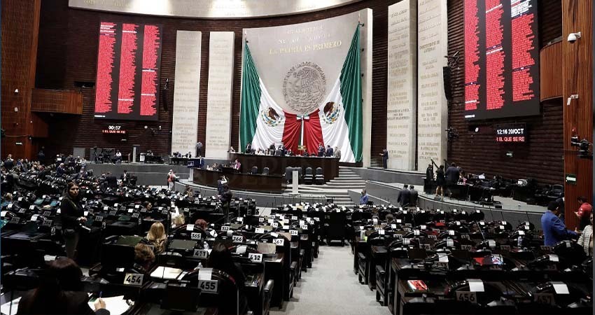 Aprueban edad mínima para ser diputado federal y secretario de Estado