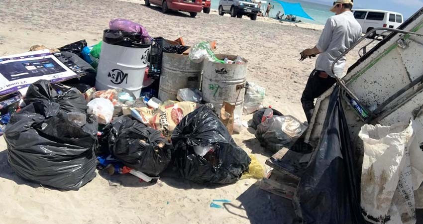 29.3 toneladas de basura se recolectaron de playas de La Paz durante Semana Santa